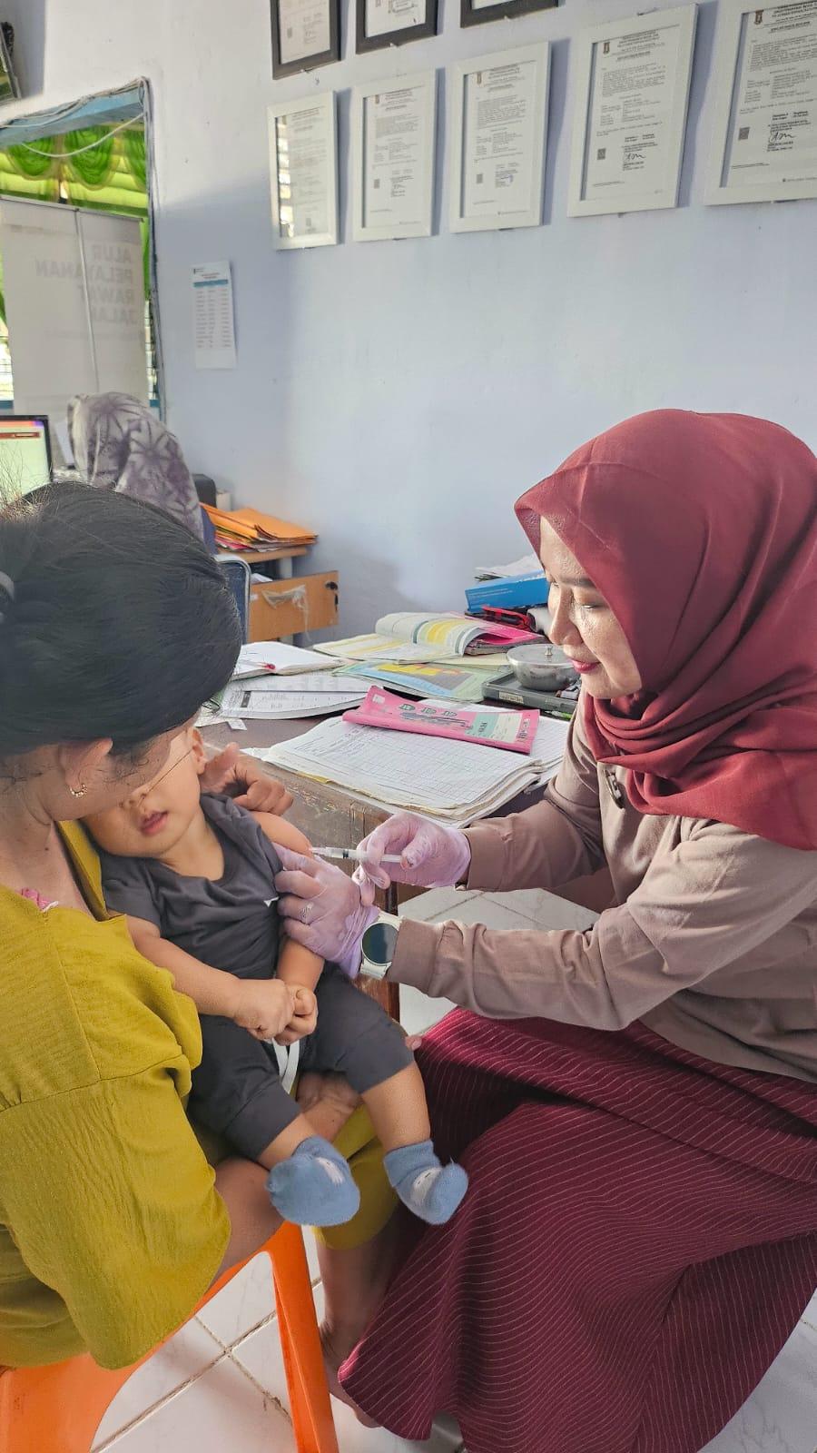 Kemenkes Pastikan Imunisasi Tetap Dilanjutkan Usai Kajian KIPI di Kampar